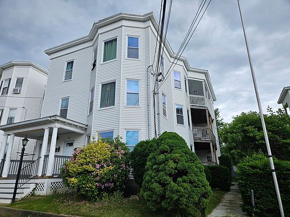 2nd image of 637-639 Harvard St #2-A