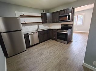 611 SW Ward Rd APT 3, Lees Summit, MO 64081