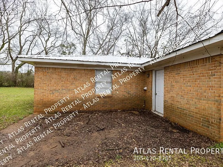 4305 Pulaski Pike NW — Photo 3