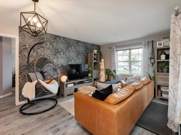616 McAllister Loop SW #117, Edmonton, AB T6W 1N1