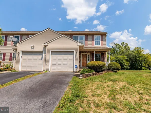 348 Yorkshire Dr, Lancaster, PA 17603