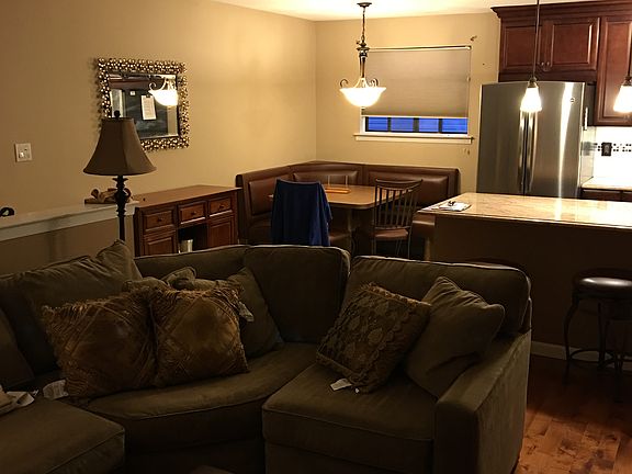5th image of 4185 Amboy Road #1B