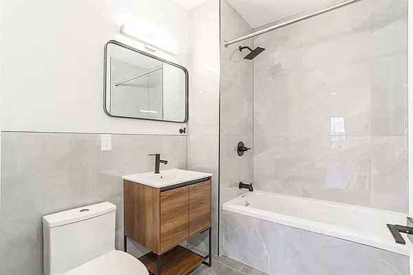 Rented by Yup Realty LLC | media 7