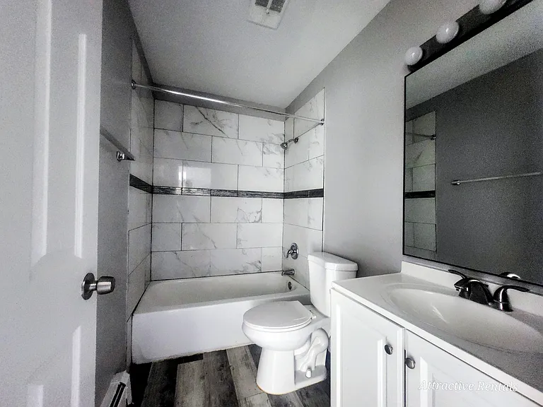 21907 Jeffrey Ave #A3 — Photo 9
