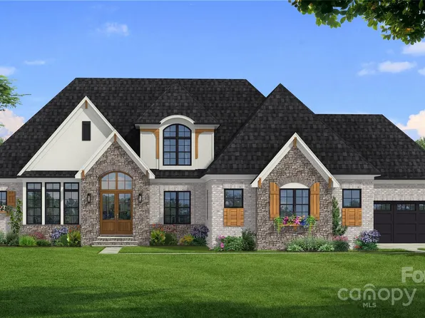 502 Sugar Maple Ln, Matthews, NC 28104