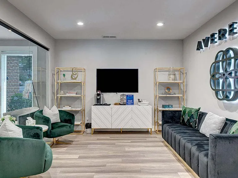 Averelle North Hills — Photo 14