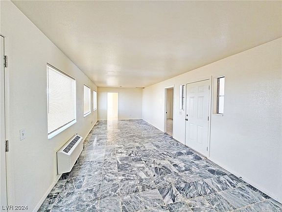 3rd image of 1521 Old West Ave #1
