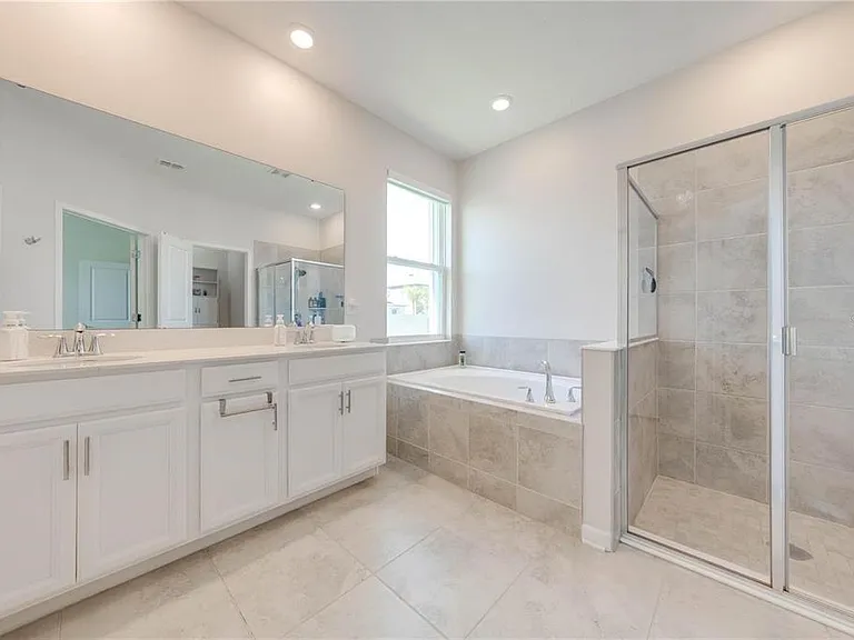 5301 Amersham Ln — Photo 46