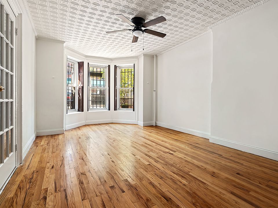 1st image of 823 Union St Floor 1