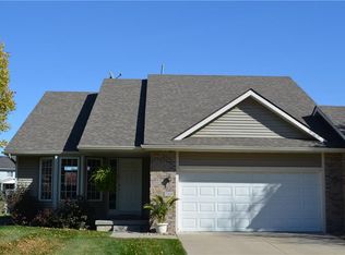 755 SE 55th St, Pleasant Hill, IA 50327