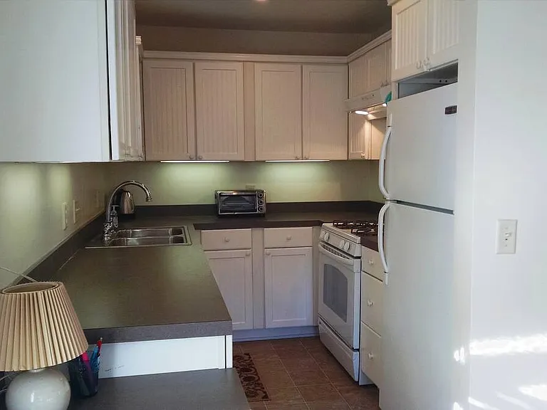 505 N Tioga St #2 — Photo 4