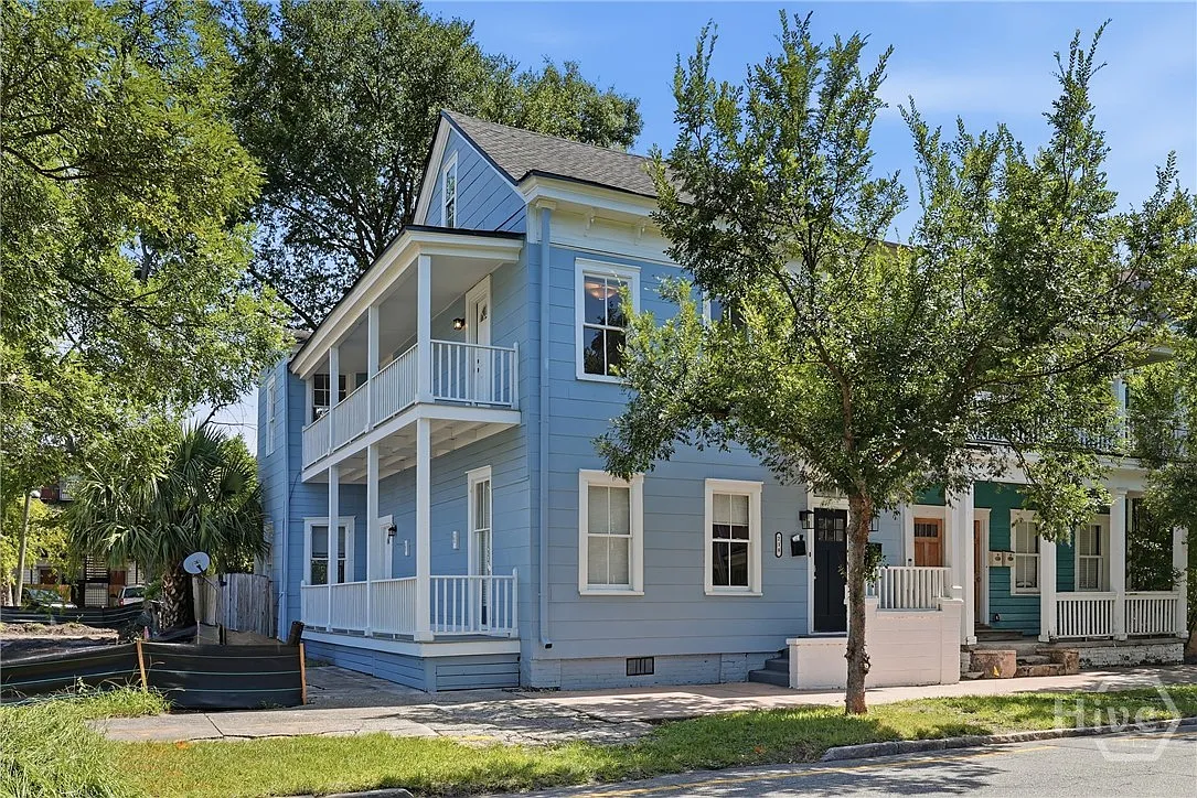 2 bed, 1.0 bath, 1200 sqft, $2,100 — Photo 3