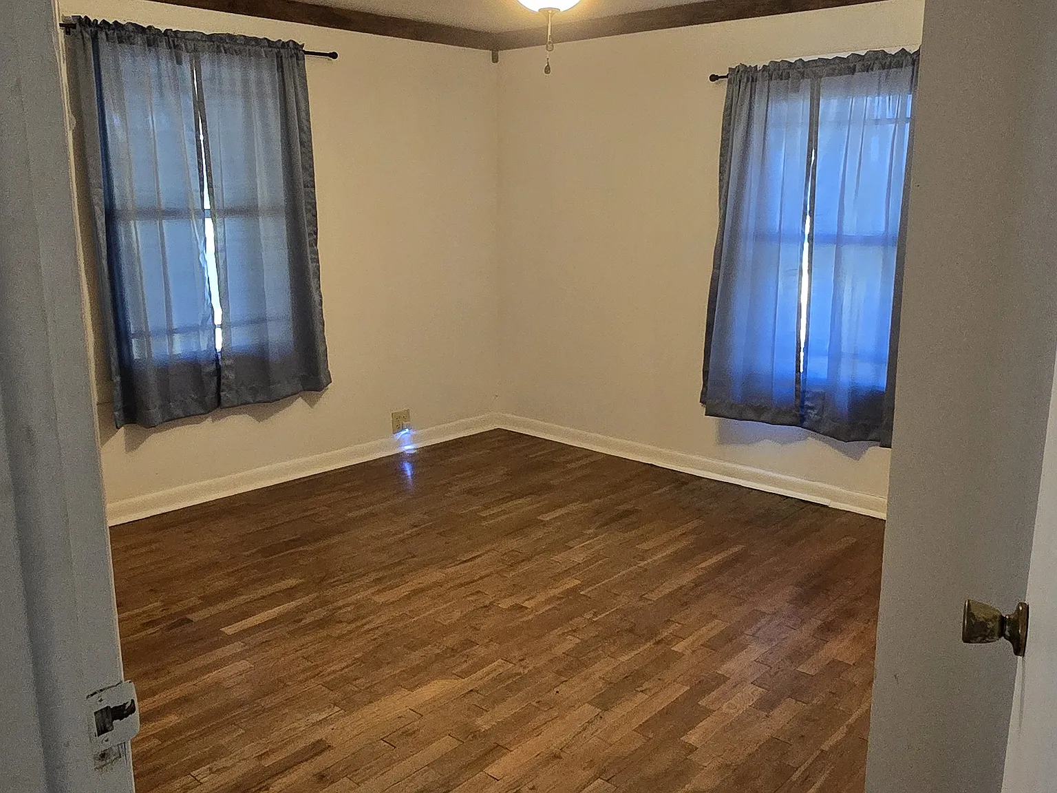 3 bed, 1250 sqft, $1,500 — Photo 4