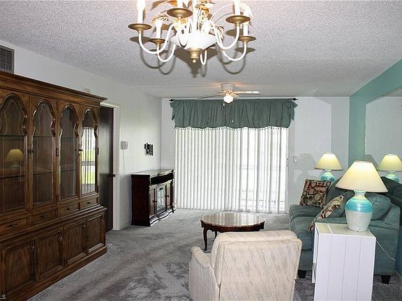 4th image of 1525 Myerlee Country Club Blvd #2