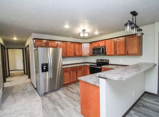 610 W Samantha St #1, Tea, SD 57064