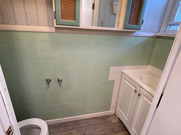 649 Atlantic St — Photo 10