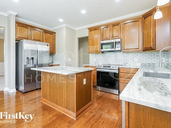5th image of 4973 Shoreside Dr