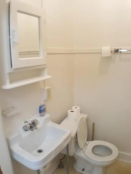 114 S Black River St #23 — Photo 8