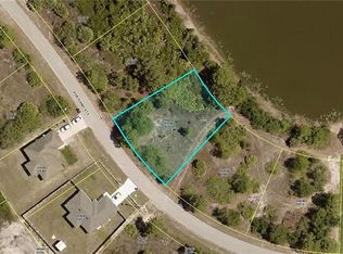 843 Portland St E, Lehigh Acres, FL 33974