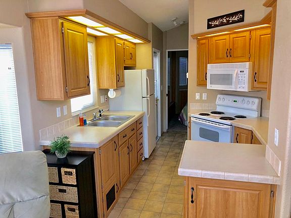 5th image of 840 N Twin Lakes Dr Unit 116