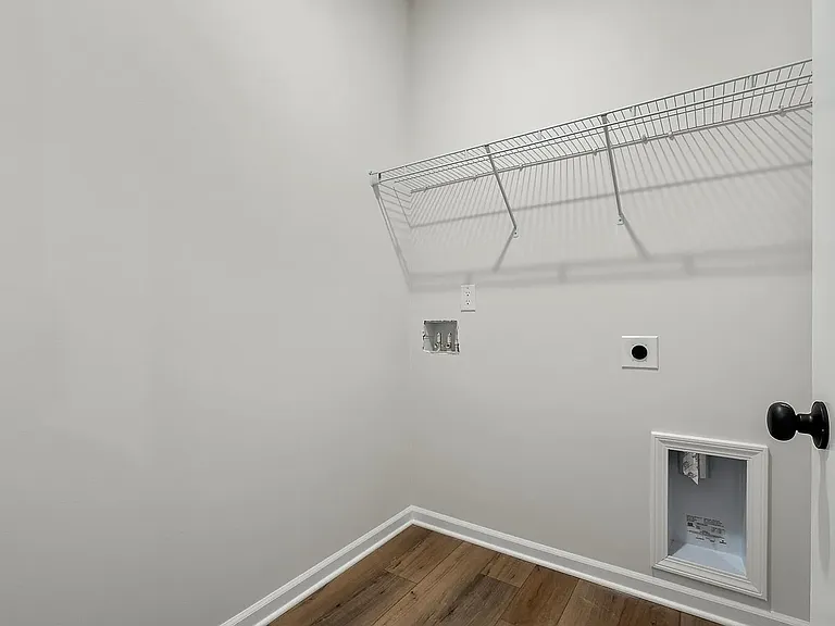 13 Lone Cypress St — Photo 3