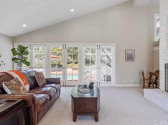 4th image of 645 Mount Olive Dr