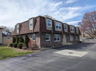 967 Velp Ave, Green Bay, WI 54303