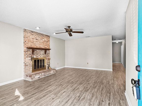 2nd image of 6536 Valene Ct.