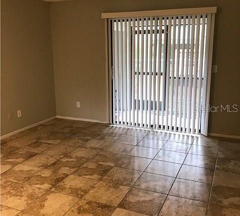 5th image of 2780 Park Dr APT C