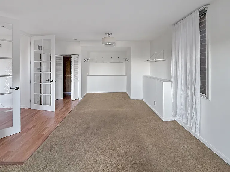 550 Sausalito Blvd #C — Photo 13