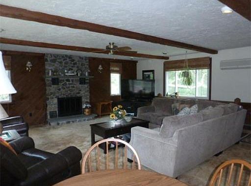 4th image of 1 Kingsbrook Way