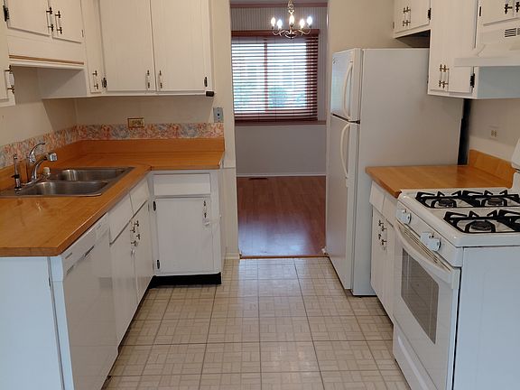 2nd image of 1538 Coloma Pl S