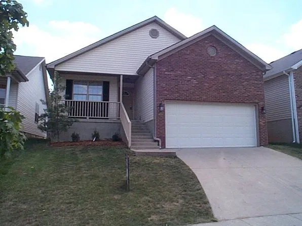 640 Smugglers Notch Dr, Lexington, KY 40509