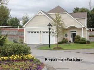 29 Metea Ln, Bedford, NH 03110
