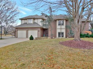 1135 N Rutland Ct, Wichita, KS 67206