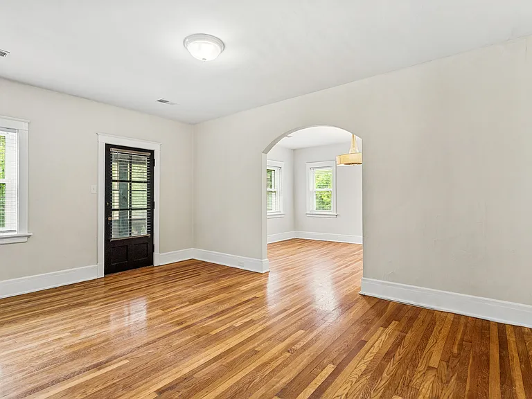 7307 Delmar Blvd #2W — Photo 6