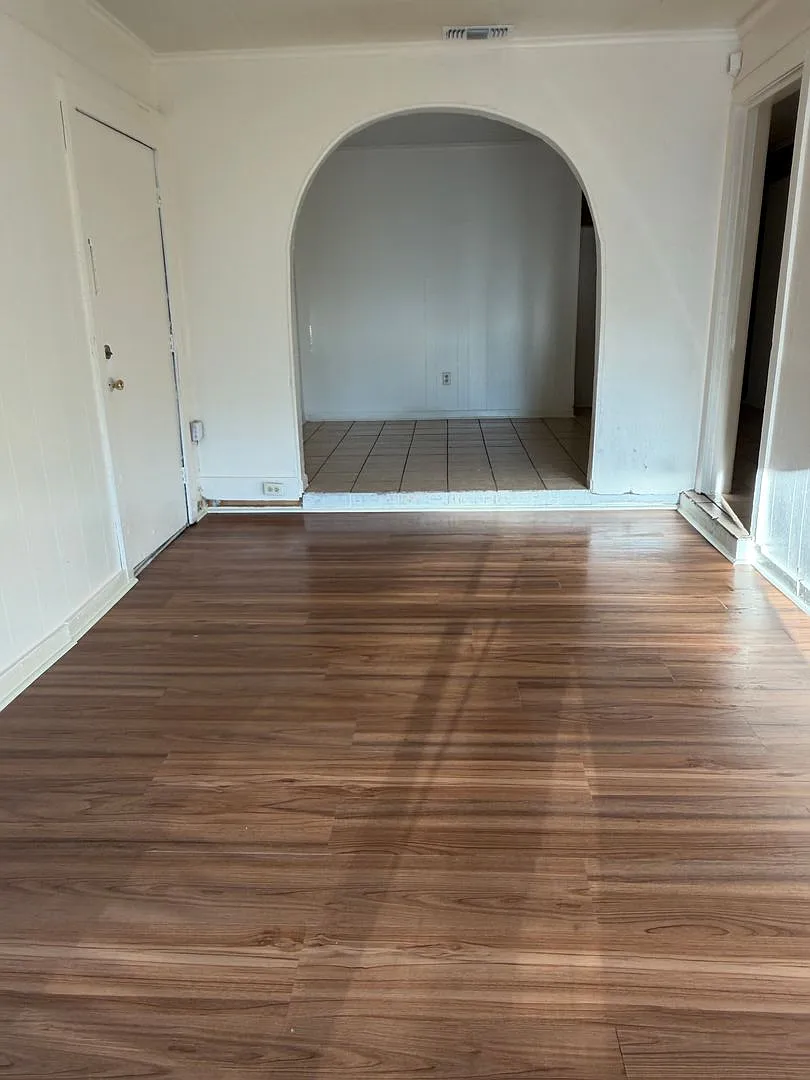 5213 Ellison St — Photo 2