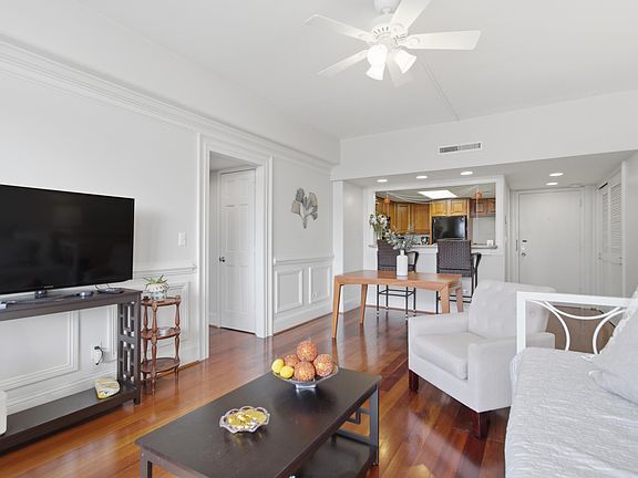 5th image of 14 Lockwood Dr APT 3H