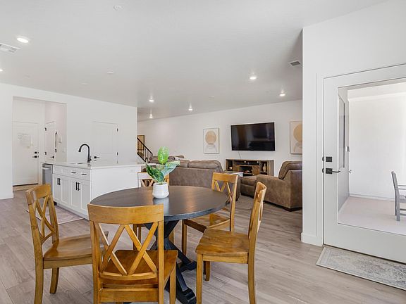 5th image of 1705 S Ripple Rock Dr #3017