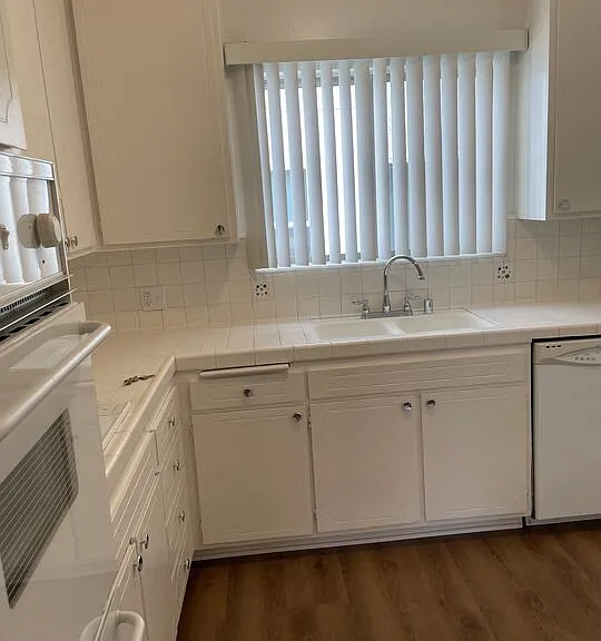 9204 Whitworth Dr #5 — Photo 5