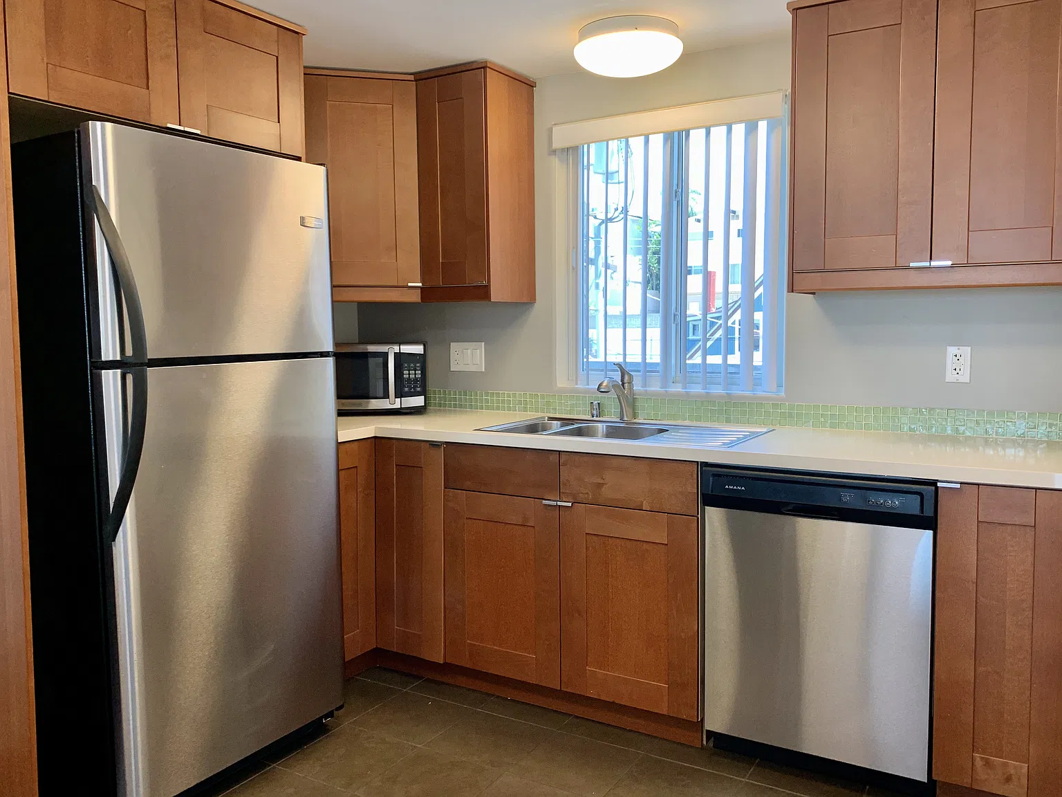 2 bed, 2.5 bath, 1600 sqft, $3,895 — Photo 4