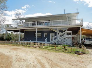 175 Sandy Loam Dr, Paige, TX 78659