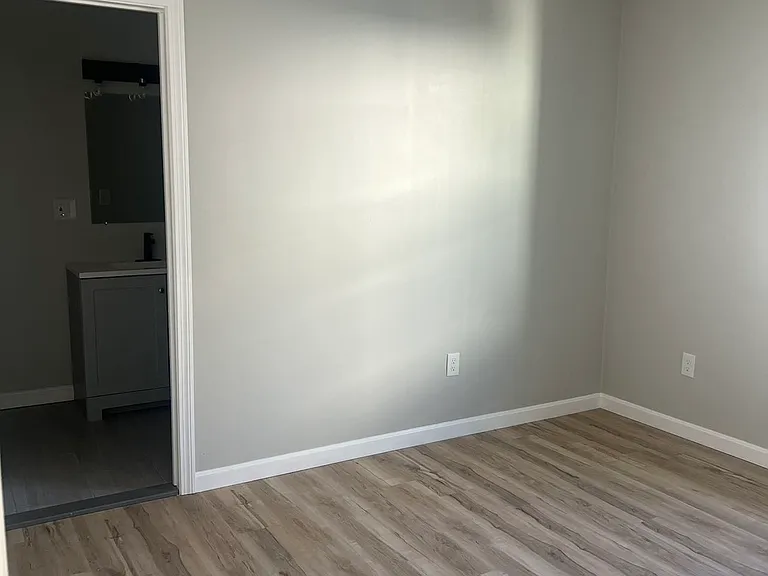 83 Ocean St — Photo 8
