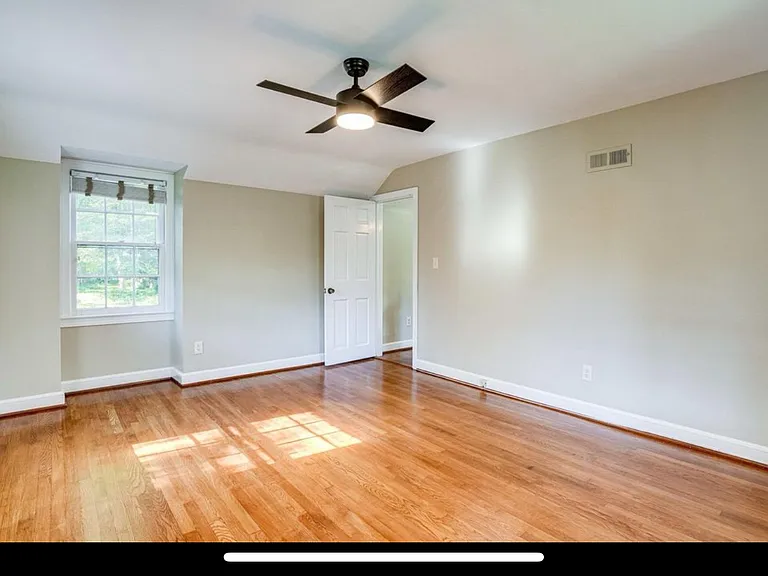 4704 Broad Brook Dr — Photo 12
