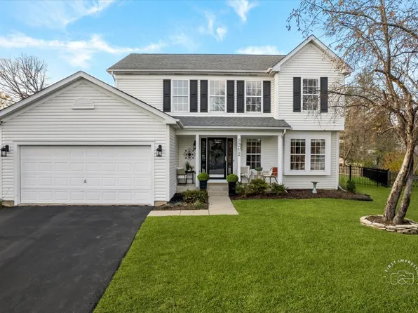 2212 Beaumont Ct, Aurora, IL 60502