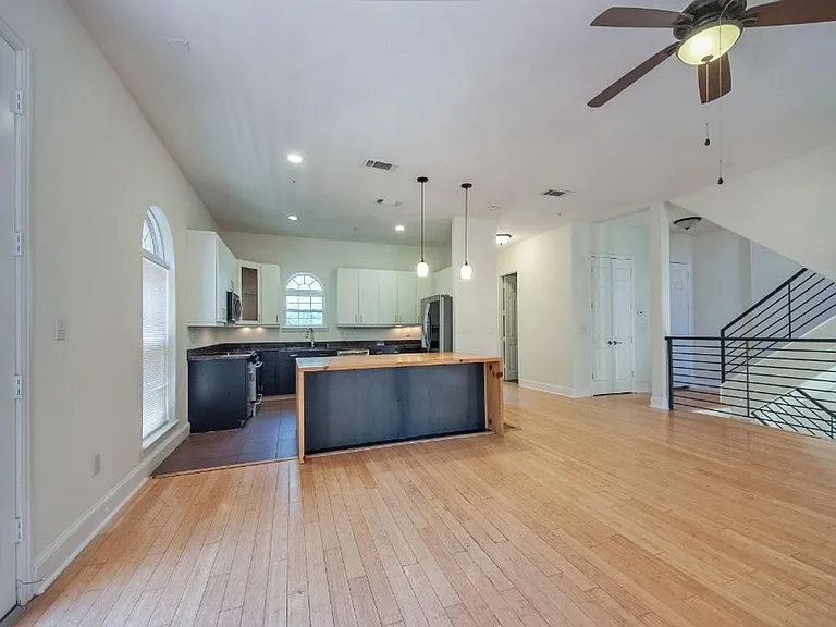 5713 Lewis St — Photo 12