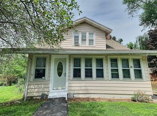 722 Schoharie Tpke, Athens, NY 12015