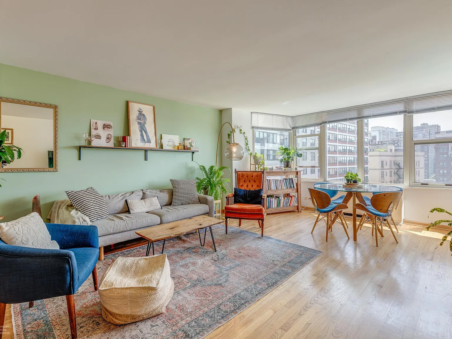 2 bed, 1000 sqft, $2,650 — Photo 4