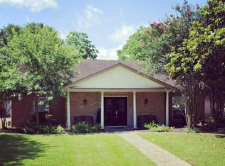 15905 Lakeview Dr, Jersey Village, TX 77040