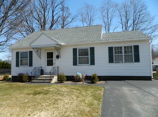 2066 Amsterdam Ave, Schenectady, NY 12303